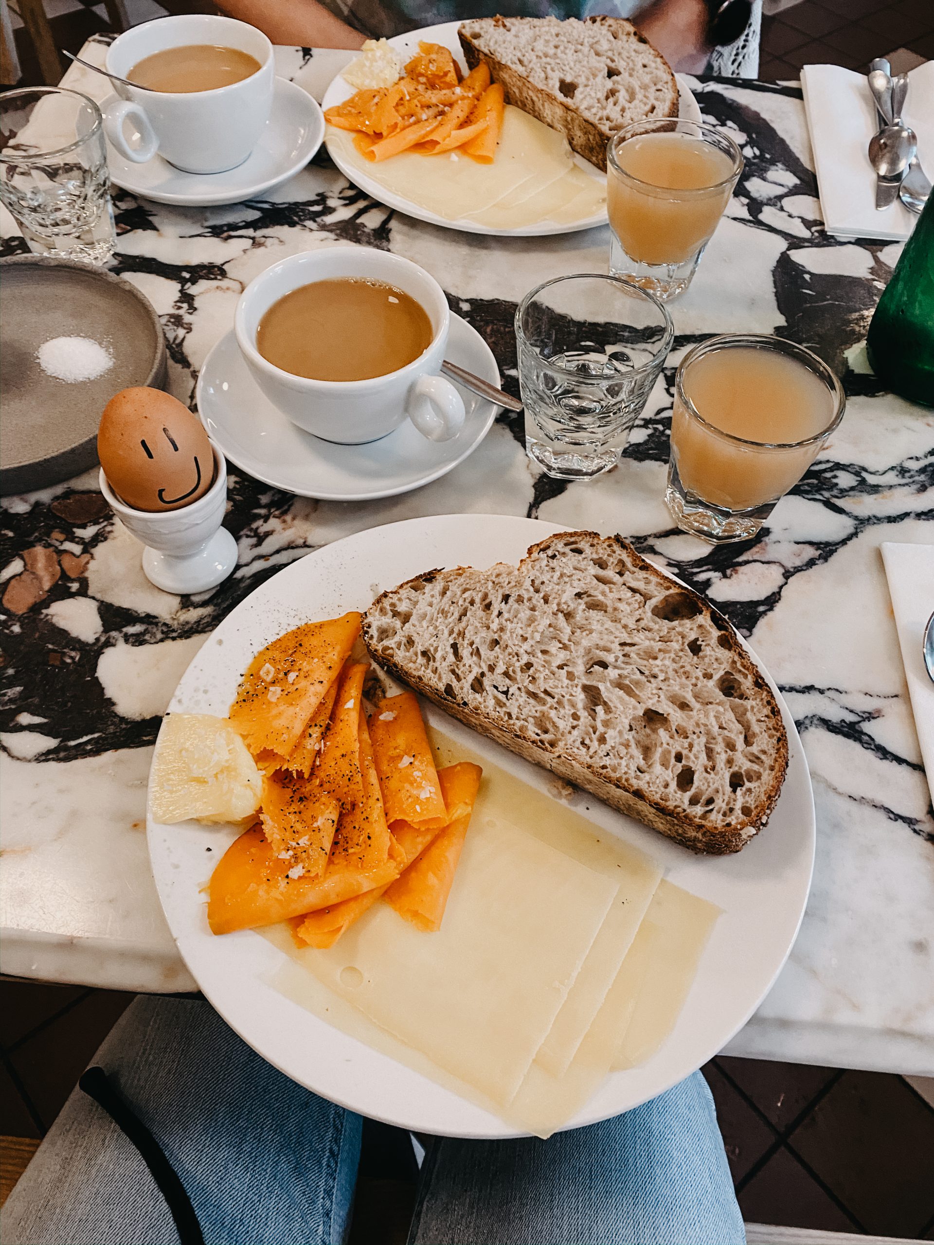 the-ultimate-helsinki-guide-to-the-best-breakfast-caf-s-and-bakeries